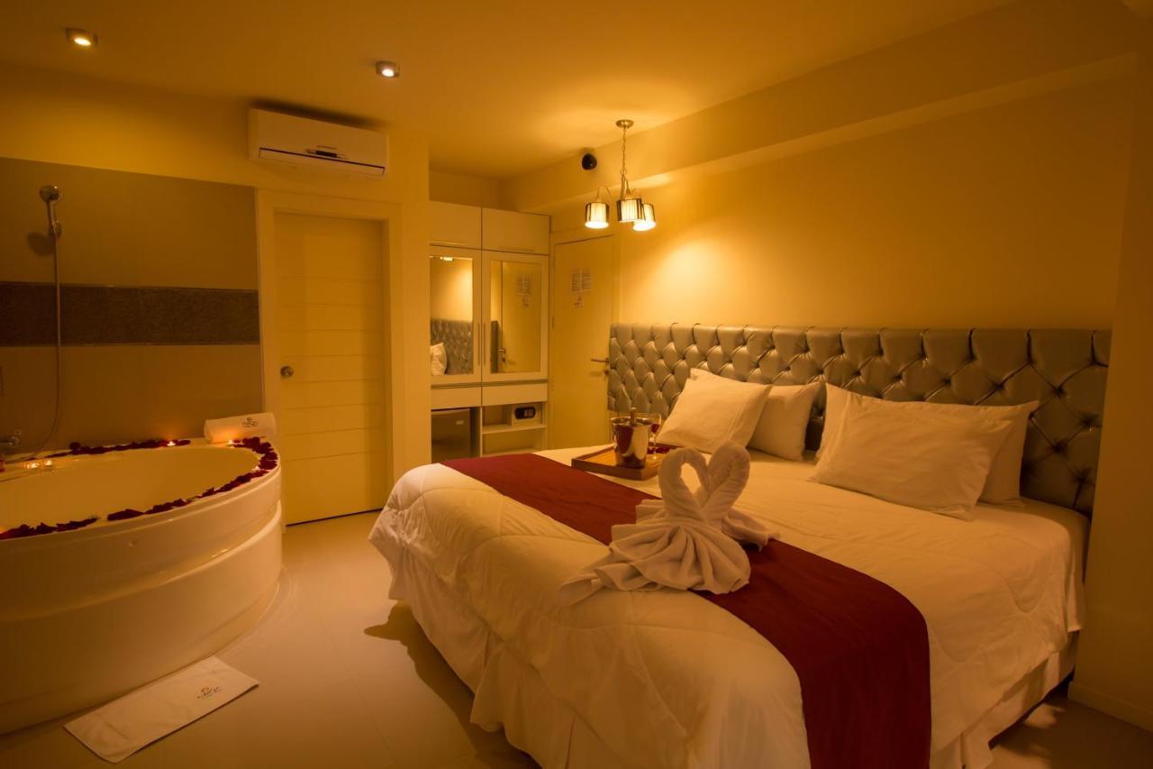 Awqa Classic Hotel ตรูคีโย ภายนอก รูปภาพ